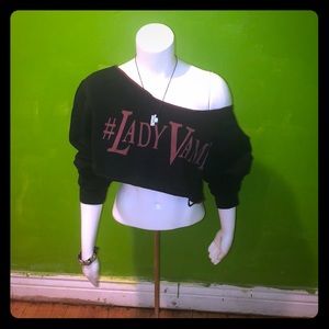 Lady vamp sweater